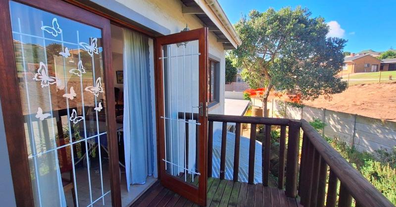 2 Bedroom Property for Sale in Fraaiuitsig Western Cape